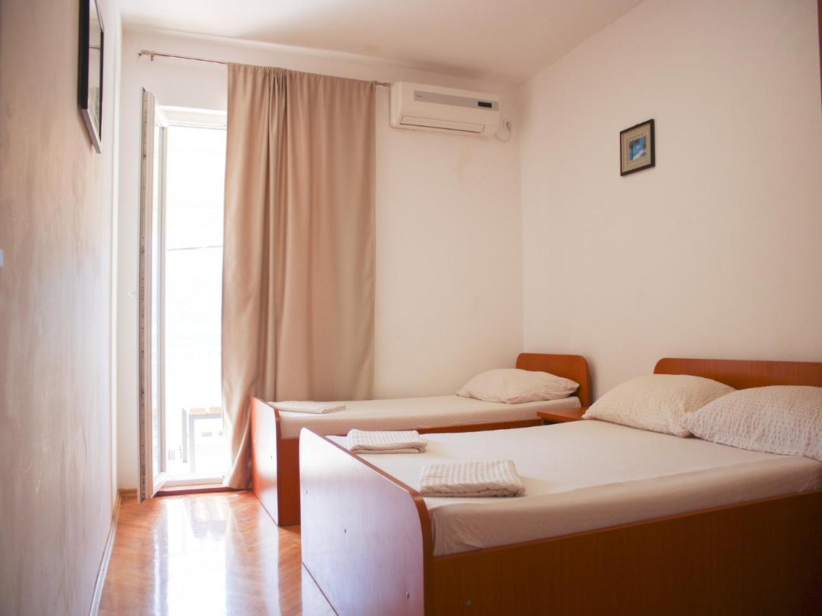 Apartments And Rooms Mato Neum Exterior foto